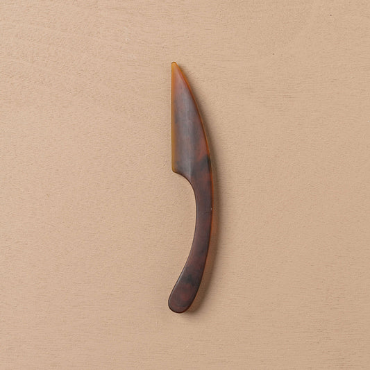 FLOW RESIN CHEESE KNIFE